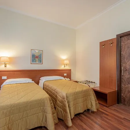 Monte 3* Rome