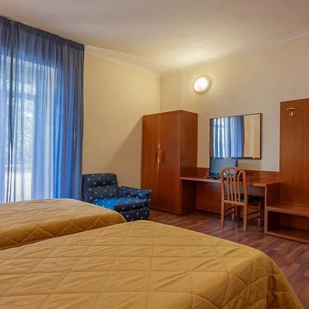 Monte Ξενοδοχείο 3*